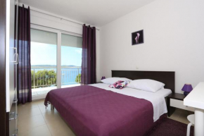  Apartments Dado Trogir  Трогир